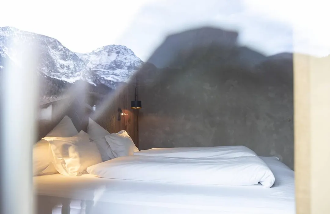 Hotel Sonnenspitze-1
